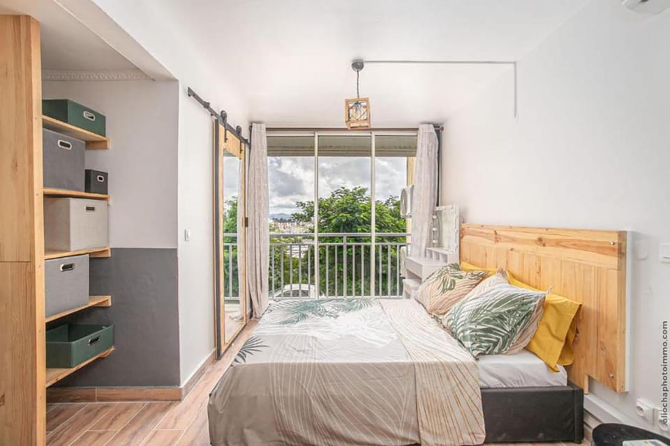 Bed, View (from property/room), Balcony/Terrace, Photo of the whole room, Bedroom, wardrobe