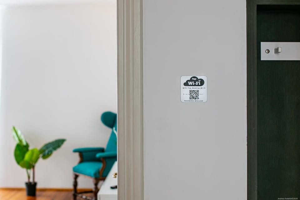 Logo/Certificate/Sign