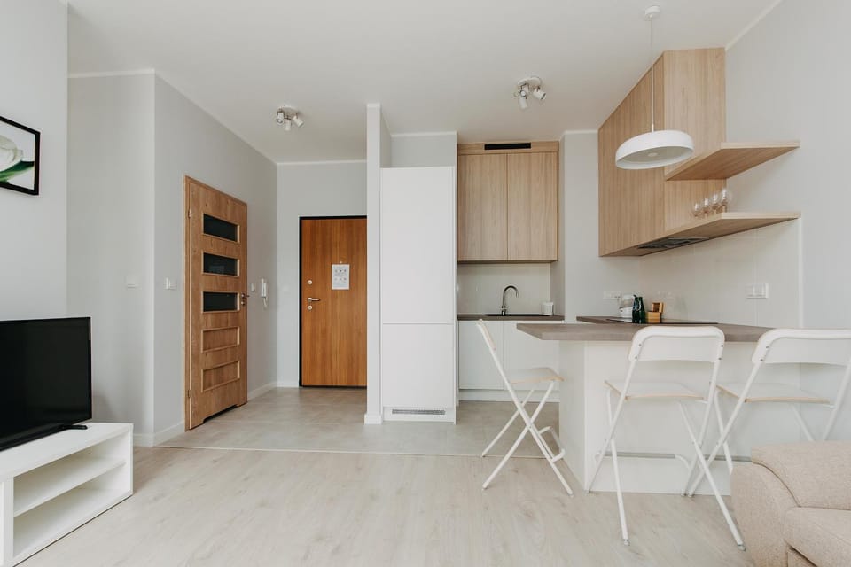 TV and multimedia, Kitchen or kitchenette, Living room, Dining area