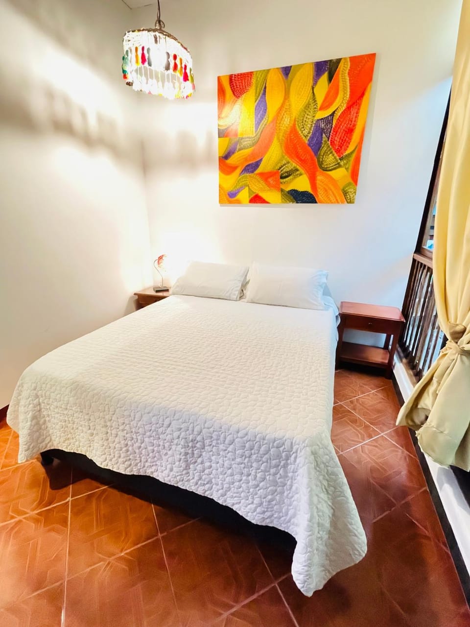 Bed, Photo of the whole room