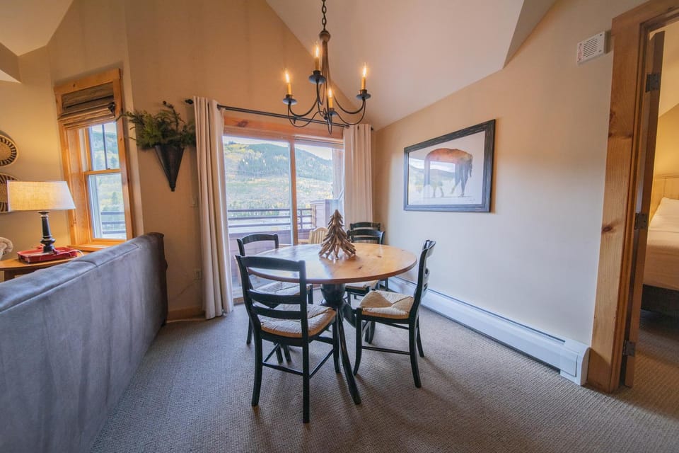 Buffalo Lodge 8411 by SummitCove Lodging in Colorado House in Keystone