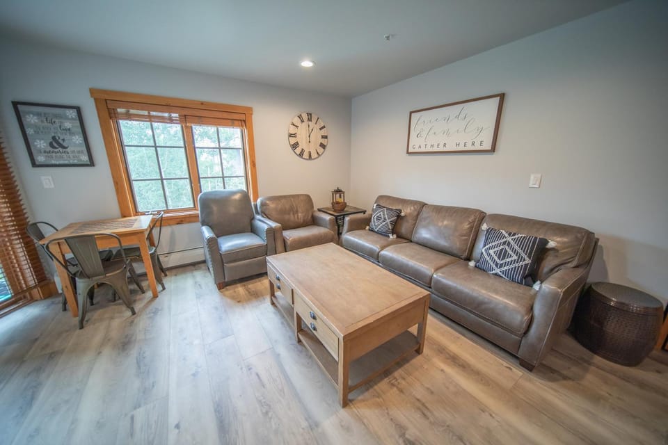 Expedition Station 8614 by SummitCove Lodging in Colorado House in Keystone