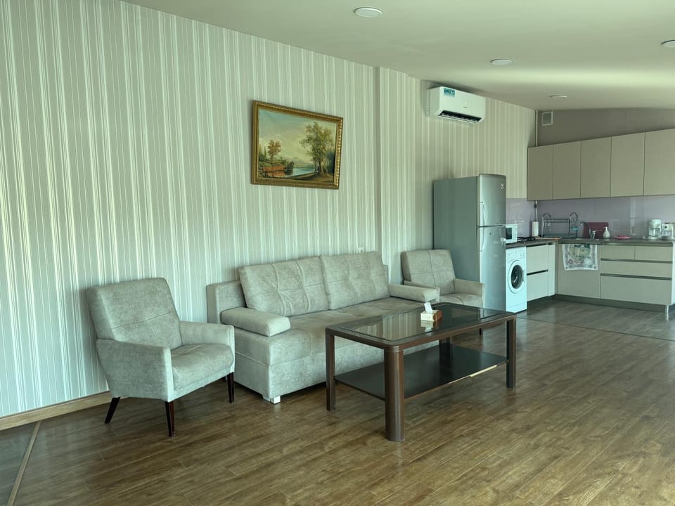 Bright Guesthouse in the center of Yerevan! House in Yerevan