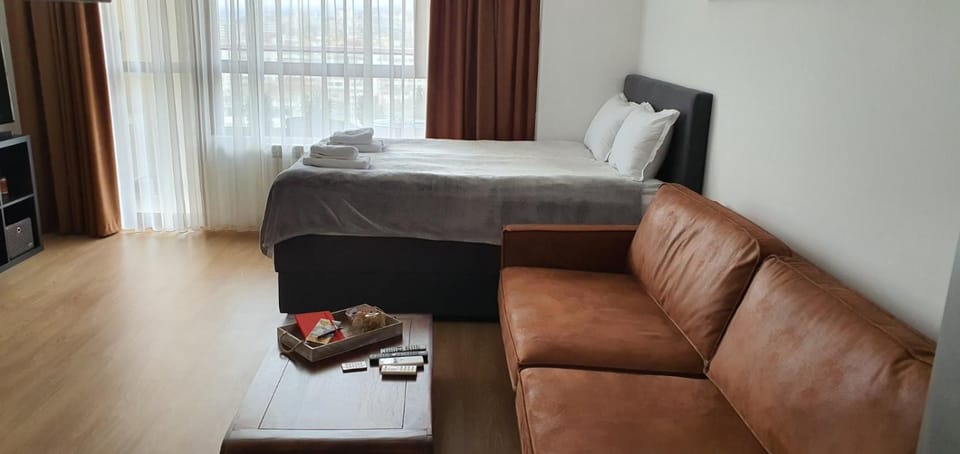 Студио Тони в модерна сграда с фитнес в централна Варна Apartment in Varna