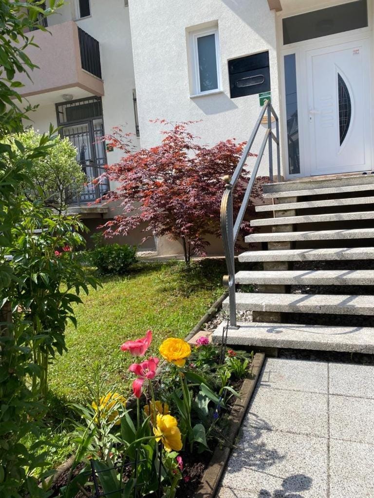 Holiday Home Ilidza Rose House in Sarajevo