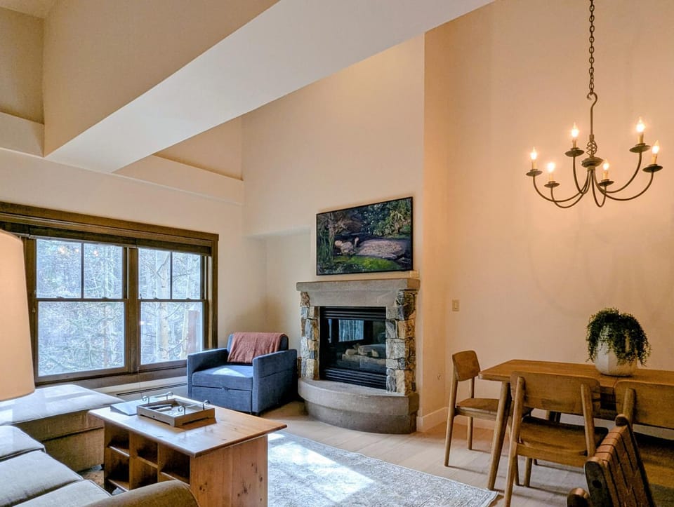 Jack Pine 8008 by SummitCove Lodging in Colorado House in Keystone