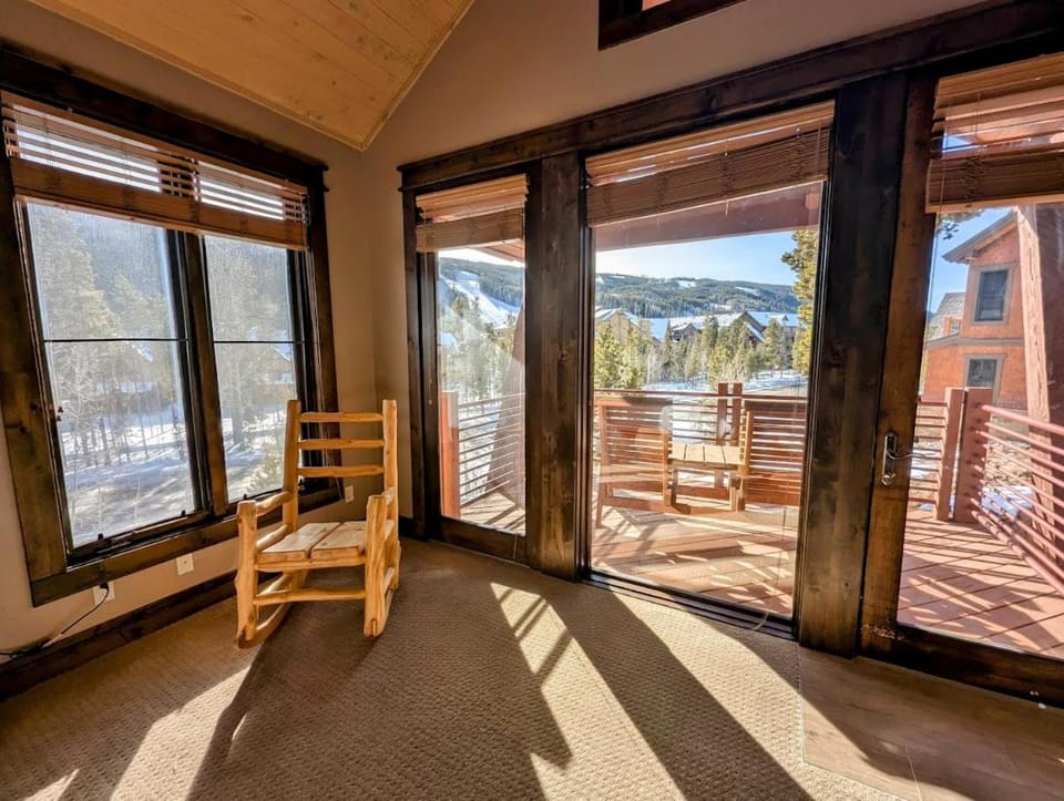 North Fork Lodge 577 by SummitCove Lodging House in Keystone