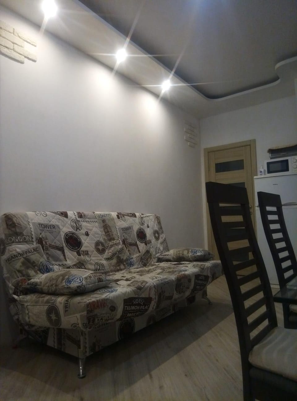 Living room, Seating area, bunk bed