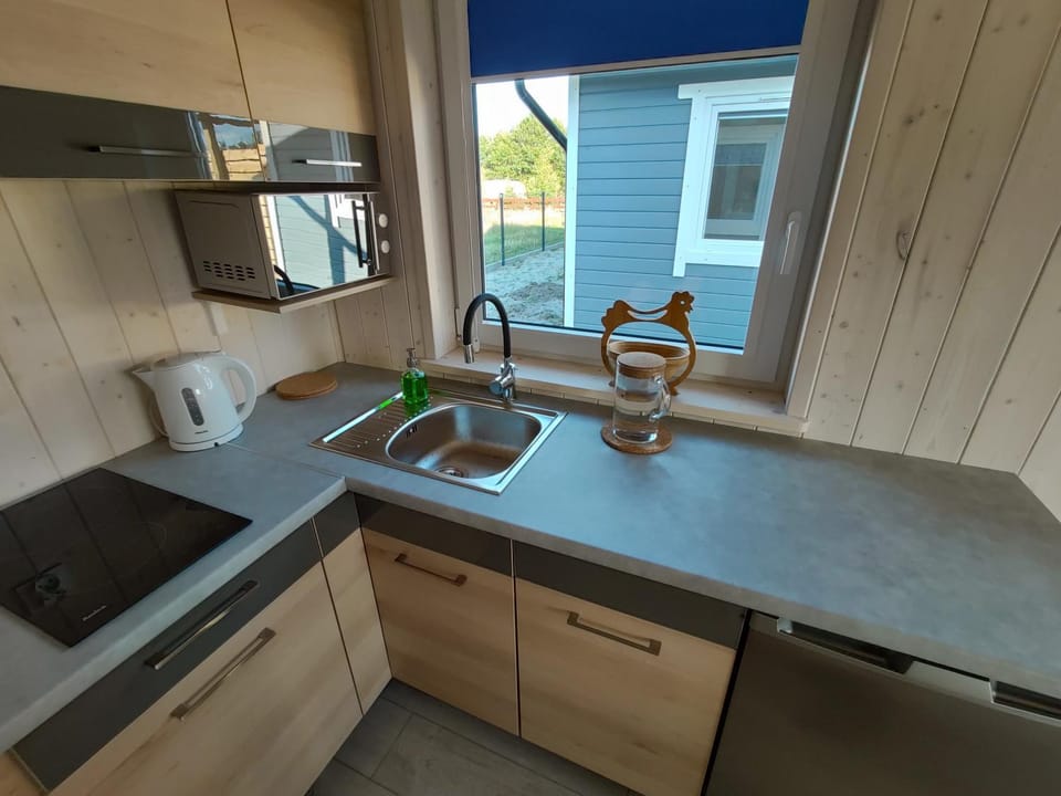 Day, Summer, Kitchen or kitchenette, On site