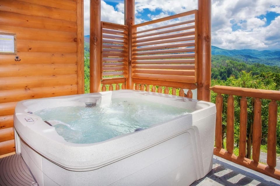 Bella Vista Lodge House in Gatlinburg