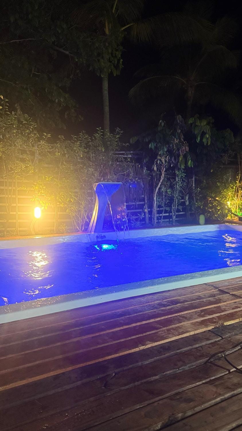 Pool view, Swimming pool