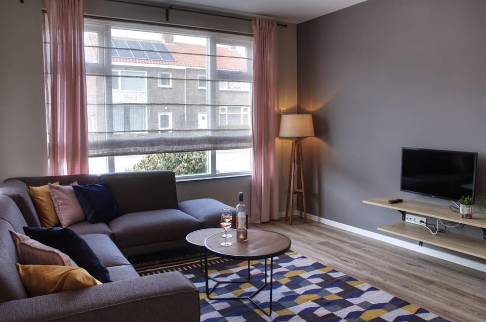 Volledig Gerenoveerd - Huis aan het strand -Nieuwstraat 4 House in Zoutelande