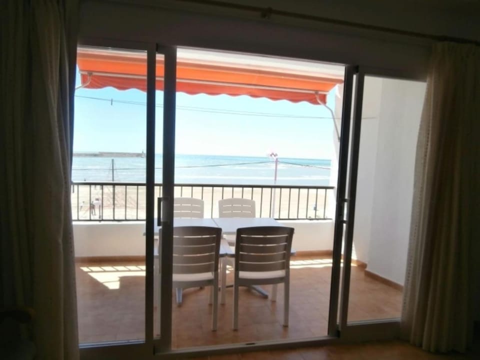 Apartamento frente al mar y en el centro Apartment in Peniscola