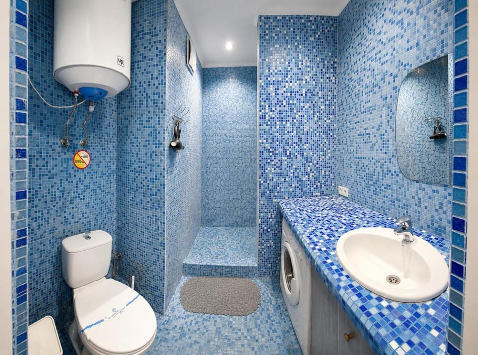 Shower, Toilet, Bathroom, washing machine
