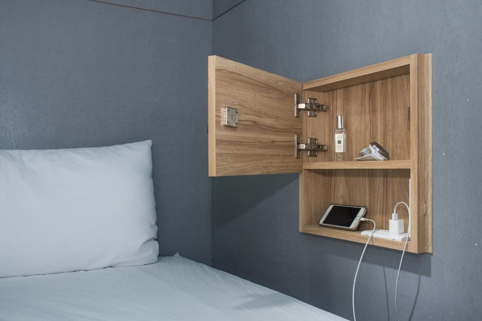 Bed, Bedroom, bunk bed