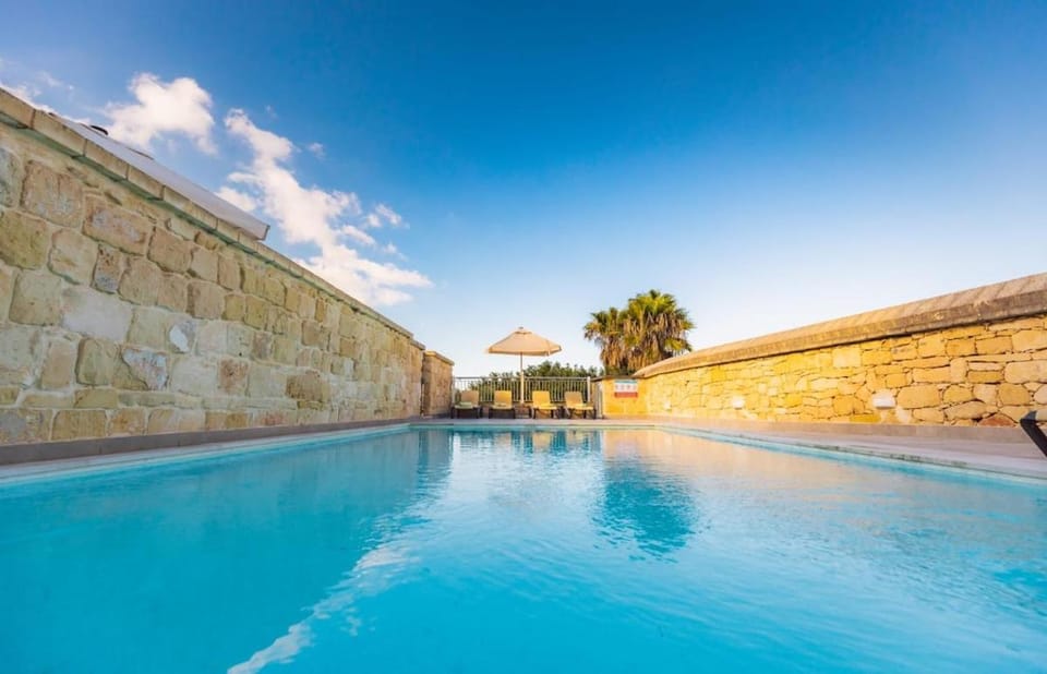 Villa Chossie House in Marsaskala