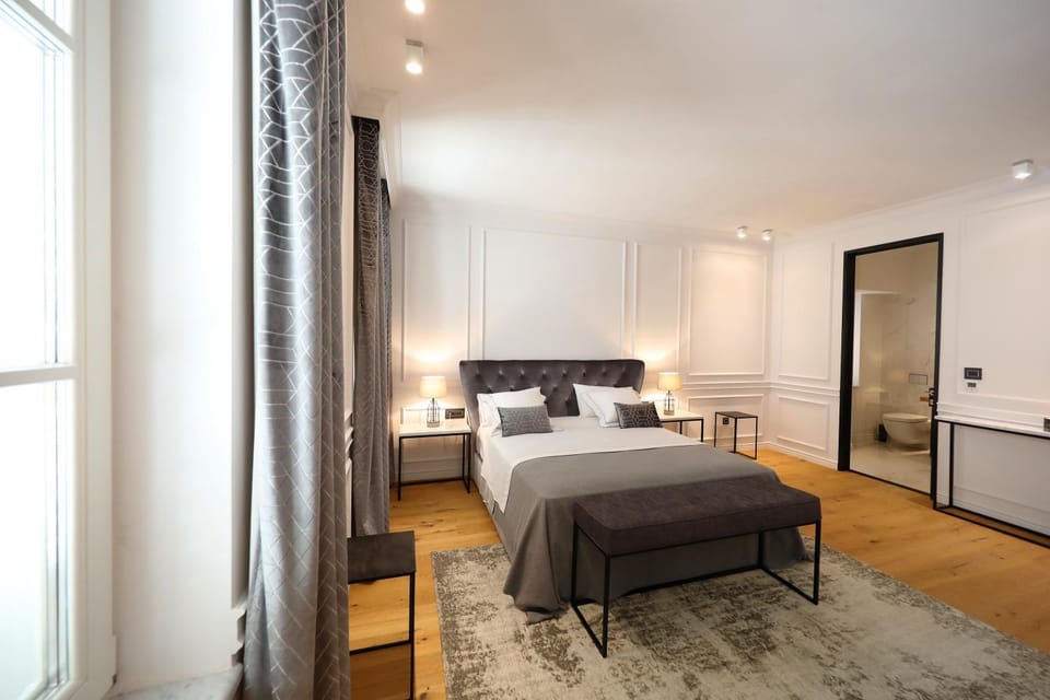 Toilet, Bathroom, Bedroom