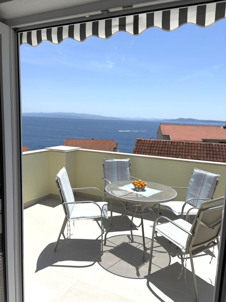 View (from property/room), Balcony/Terrace, Sea view