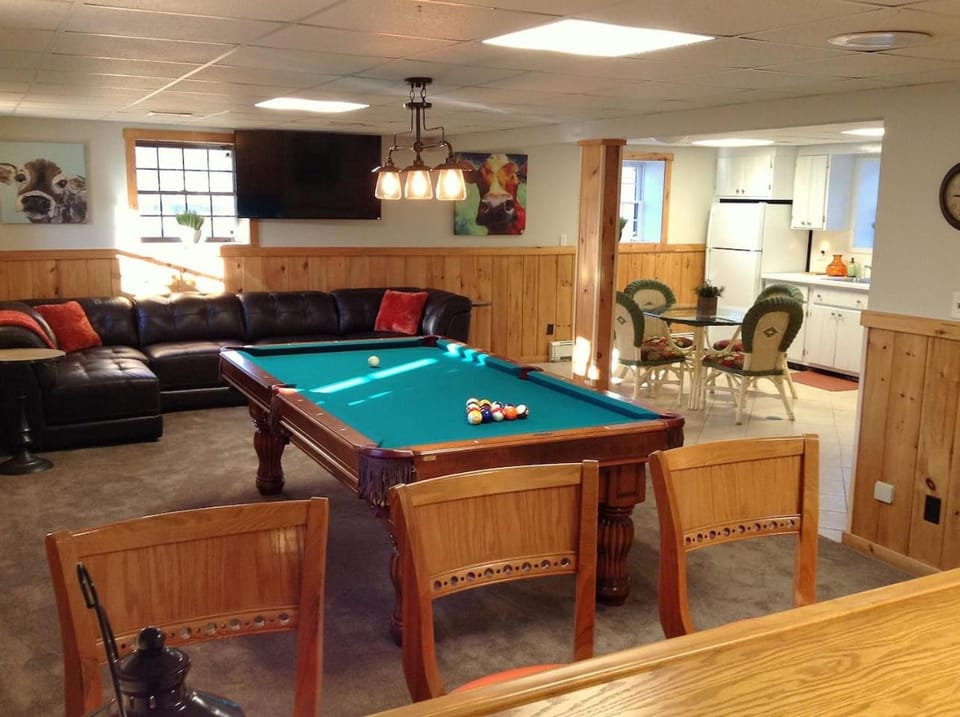 Colgate Lake Lodge House in Capital District, NY, USA