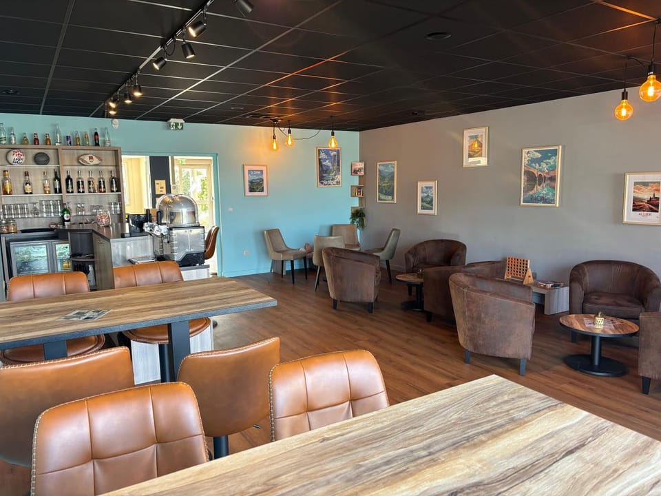 Lounge or bar