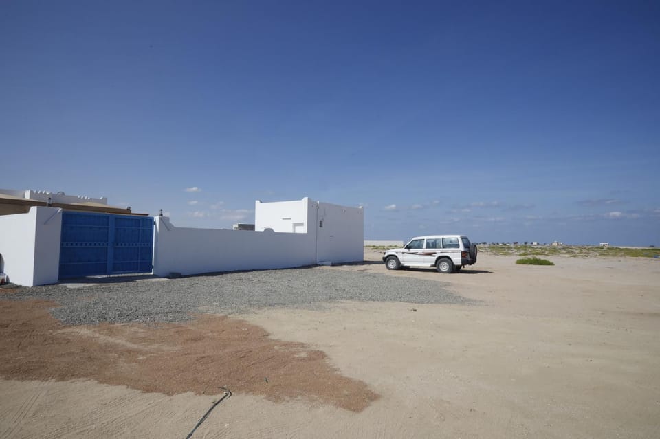 Property building, Street view