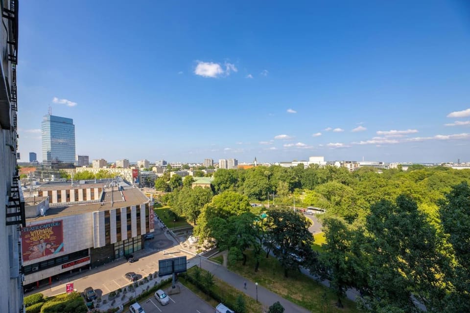 Natural landscape, Street view