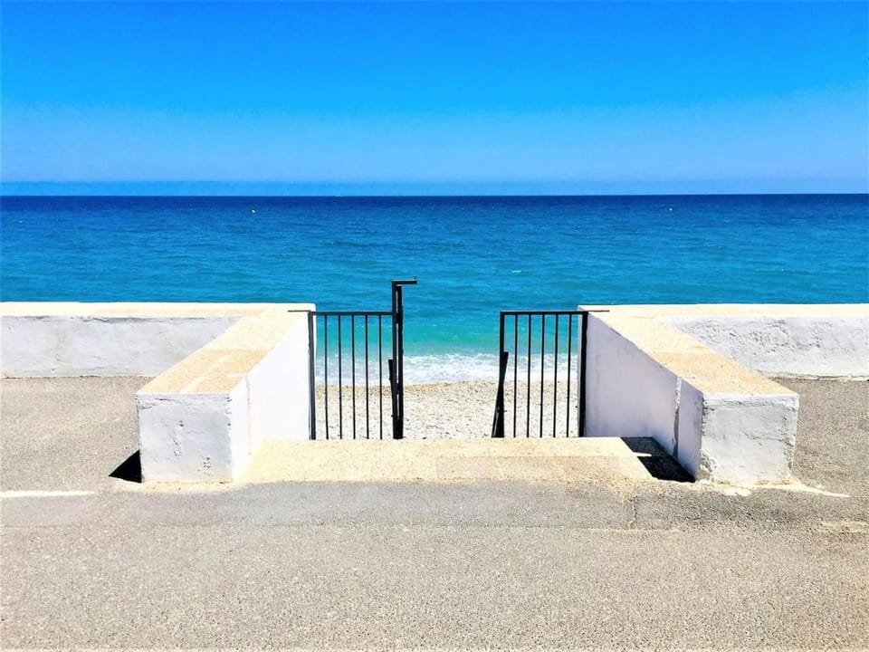 Property building, Beach
