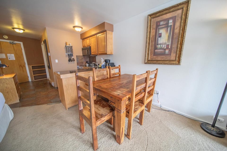Mall 1421 by SummitCove Lodging in Colorado House in Keystone