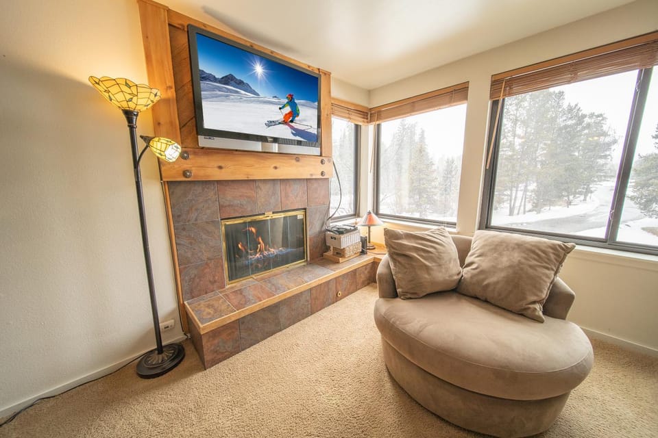 Mall 1421 by SummitCove Lodging in Colorado House in Keystone
