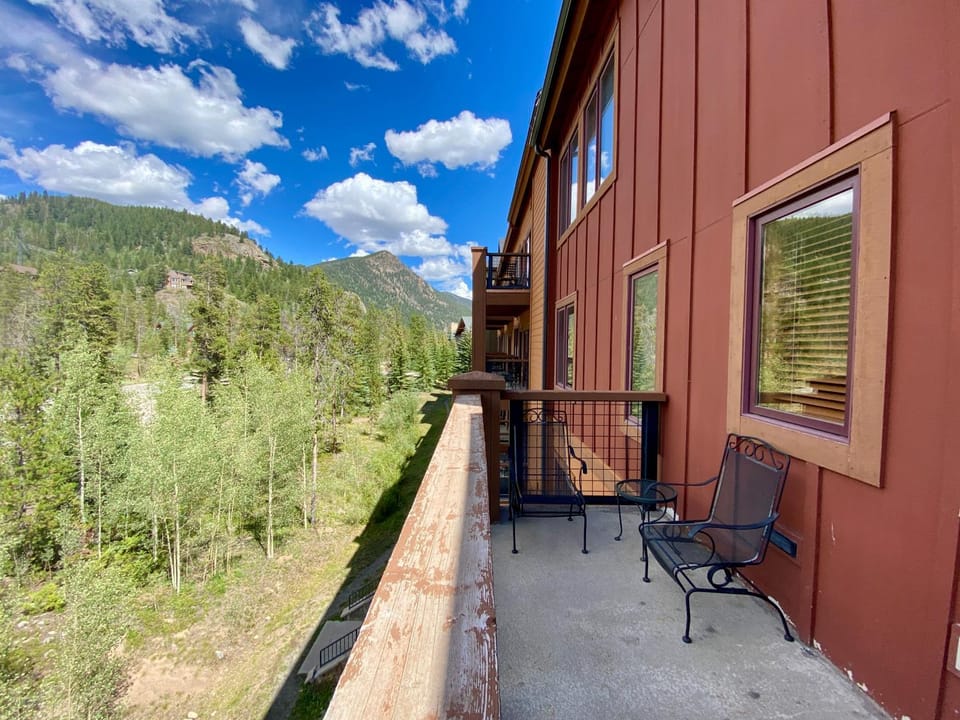 Springs 8862 by SummitCove Lodging in Colorado House in Keystone
