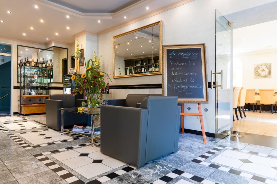 Lobby or reception, Seating area