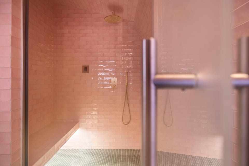 Property building, Steam room, Swimming pool