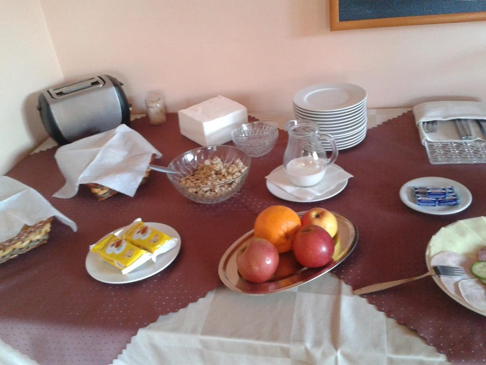 Buffet breakfast