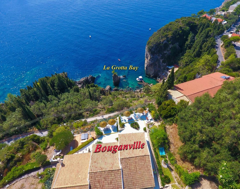 Property building, Nearby landmark, Day, Natural landscape, Bird's eye view, Sea view