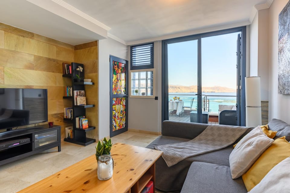 TV and multimedia, Balcony/Terrace, Living room, Sea view