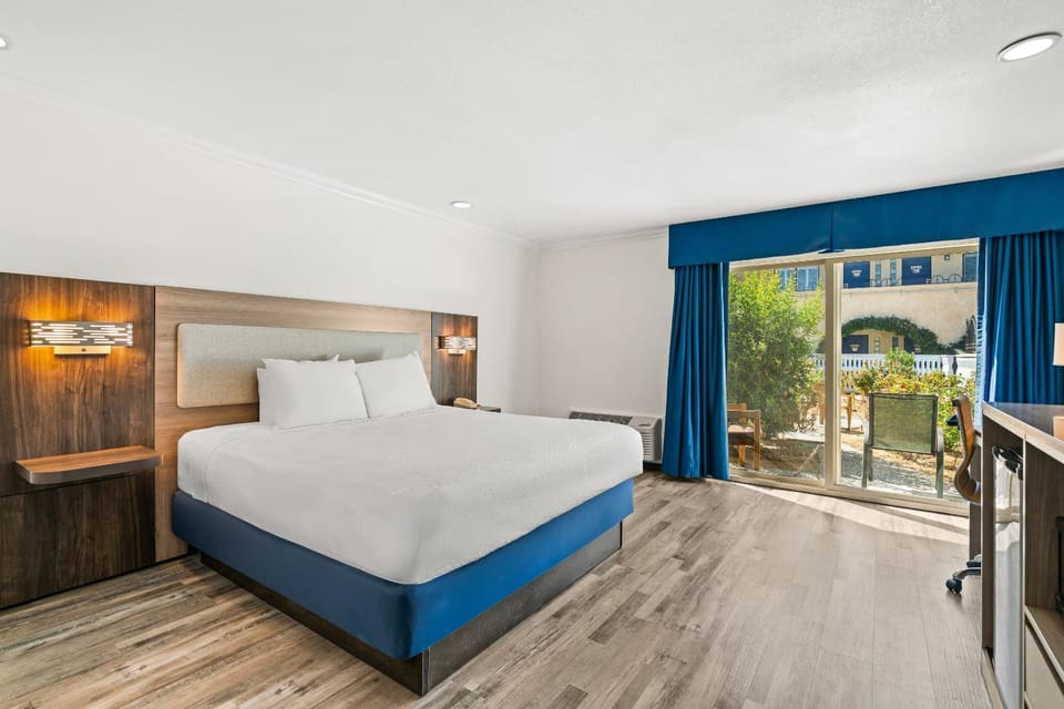 Americas Best Value Inn and Suites -Yucca Valley Motel in Yucca Valley