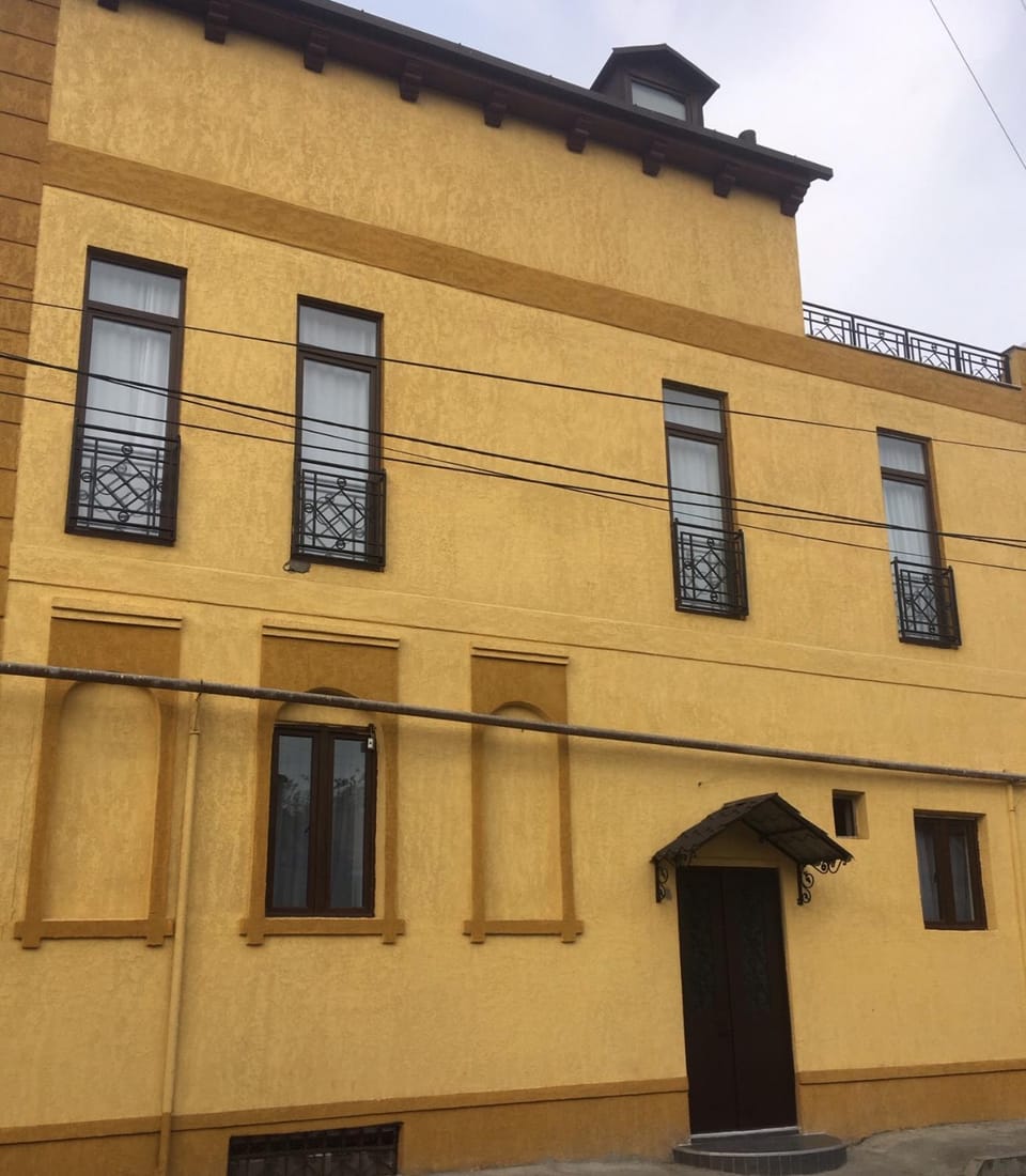Property building, Facade/entrance