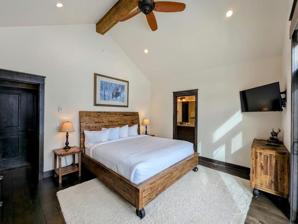 River Run Townhomes 63 by SummitCove Lodging in Colorado House in Keystone