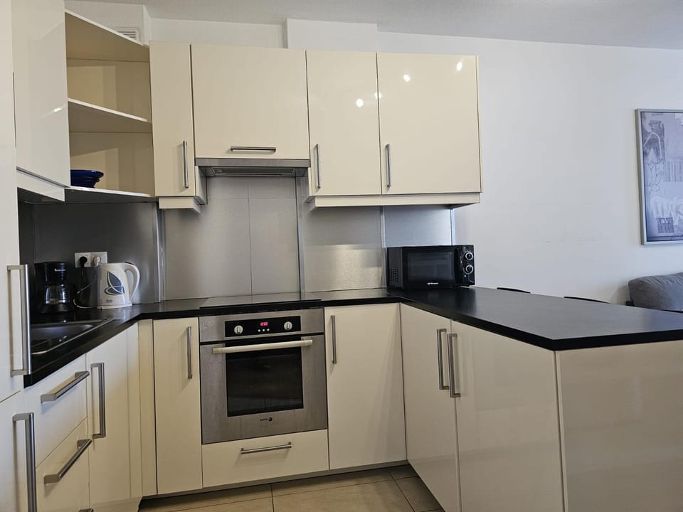 Iguazu Yumbo - Two Bedroom Apt Apartment in Maspalomas
