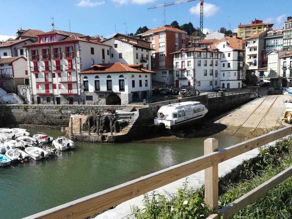 Apartamento tranquilo y luminoso Apartment in Mundaka
