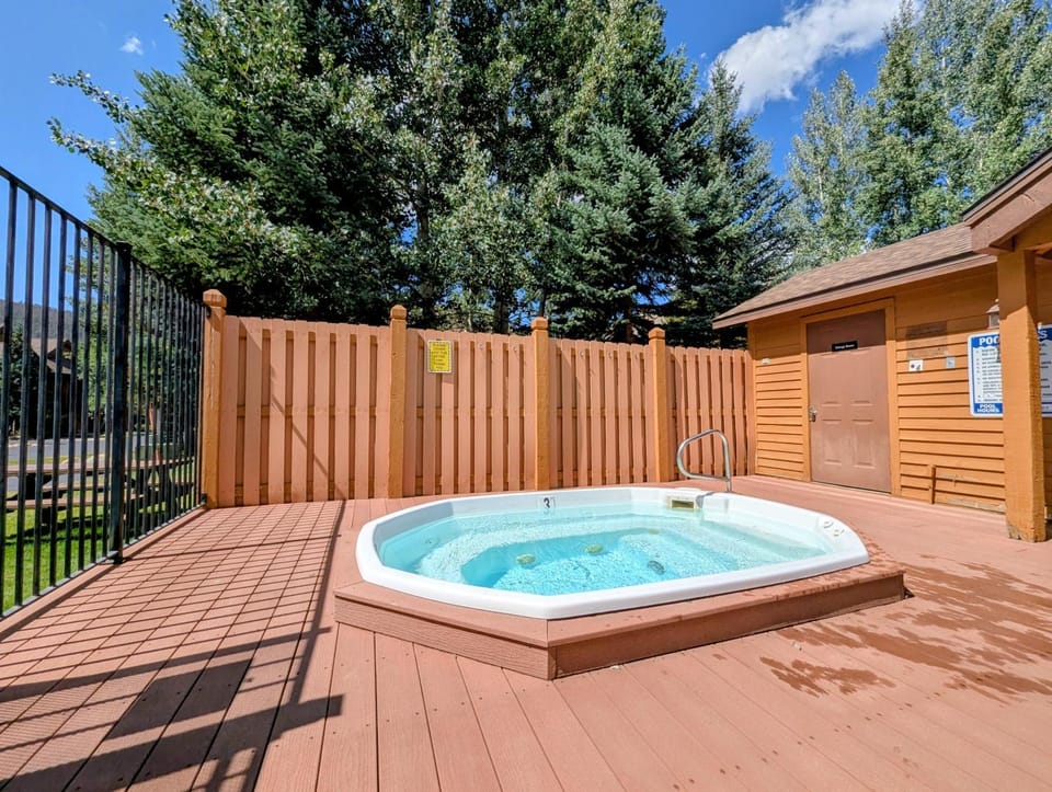 Snake River 26 by SummitCove Lodging in Colorado House in Keystone