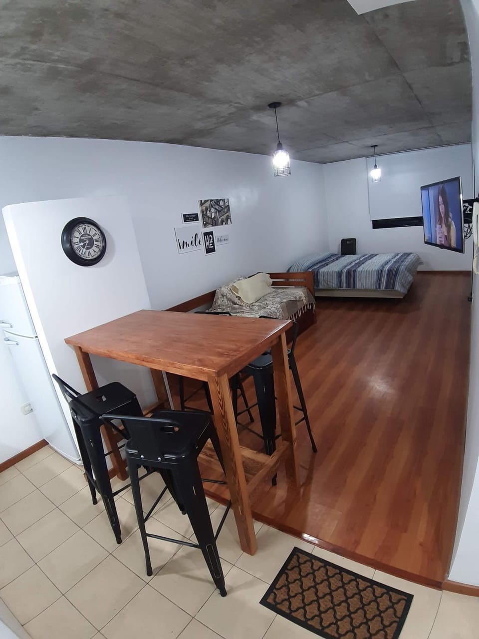 Depto calle 20 y 37 - monoambiente, muy bonito y luminoso! Apartment in La Plata