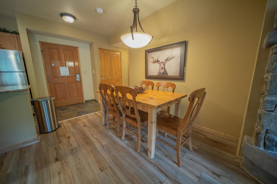 Jack Pine 8006 by SummitCove Lodging in Colorado Apartment in Keystone