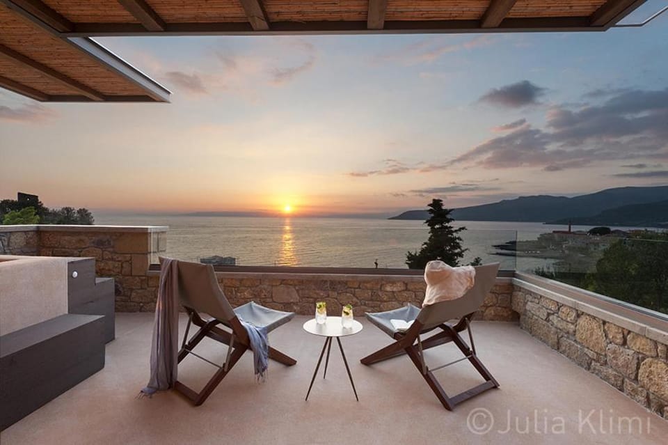 Balcony/Terrace, City view, Sea view, Sunset