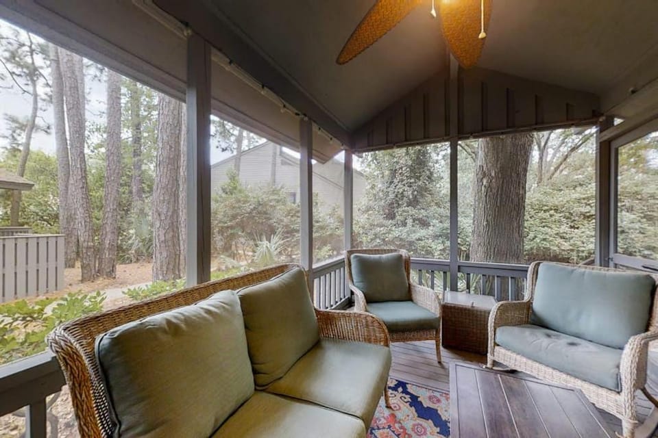 Hickory Cove 8 House in Hilton Head Island