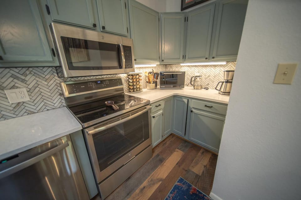 Flying Dutchman 1117 by SummitCove Lodging in Colorado House in Keystone
