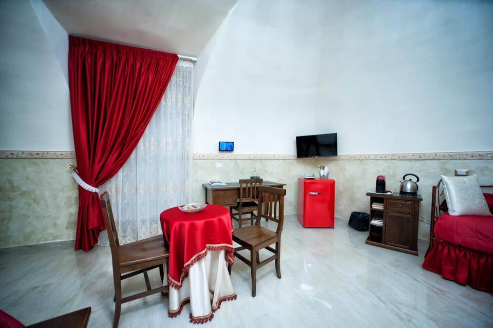 Other, Photo of the whole room