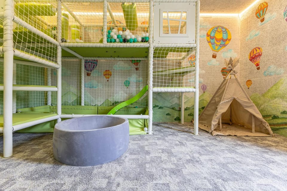 Kids's club