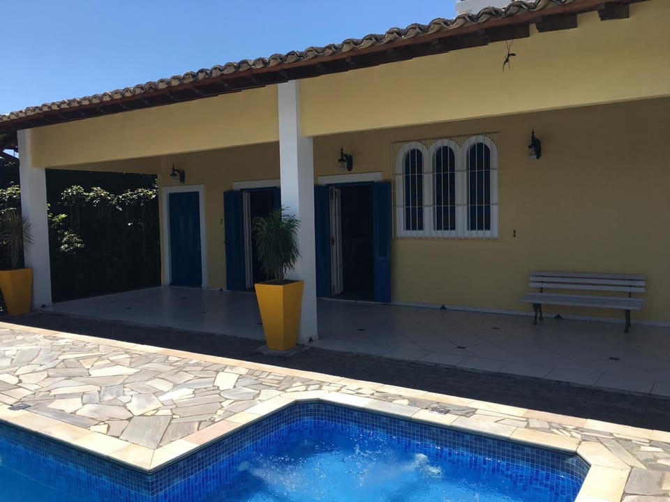 Pé na Areia com Piscina e Churrasqueira - 2 suítes House in Bertioga