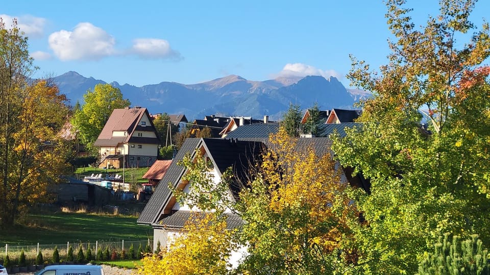 Villa Teddy Zakopane Murzasichle-Tatras Mountains entire house in a quiet neighborhood House in Zakopane